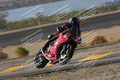 media/Dec-18-2022-SoCal Trackdays (Sun) [[8099a50955]]/Turn 14 (940am)/